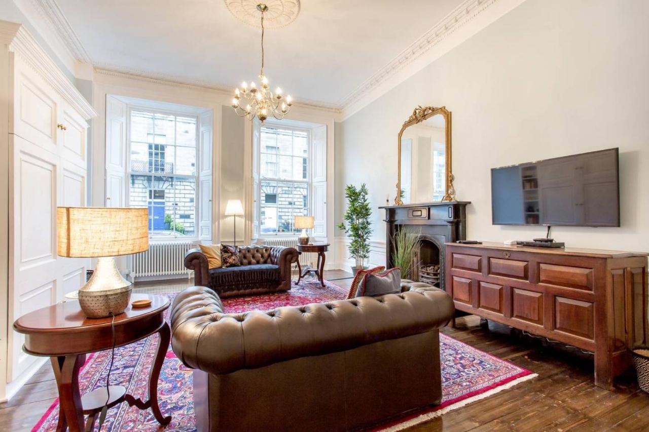 Joivy Converted Flat In Historic Building In New Town 爱丁堡 外观 照片